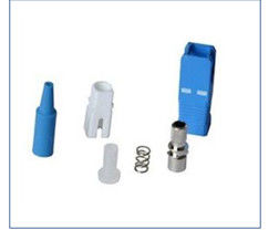 SC / APC Tek Modlu Fiber Optik Pigtail Simpleks / Dubleks Kablo Tipi OEM