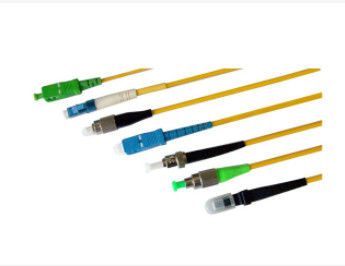 Dayanıklı ve Hızlı FTTH Fiber Optic Kablo Yama -40C 85C için Ağ Performansı Geliştirme